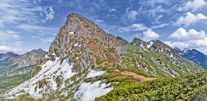 　螺髻山風(fēng)光——蓓蕾峰。涼山在線.jpg